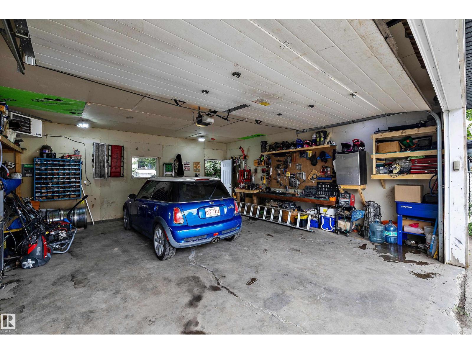 14220 58 ST NW - 31