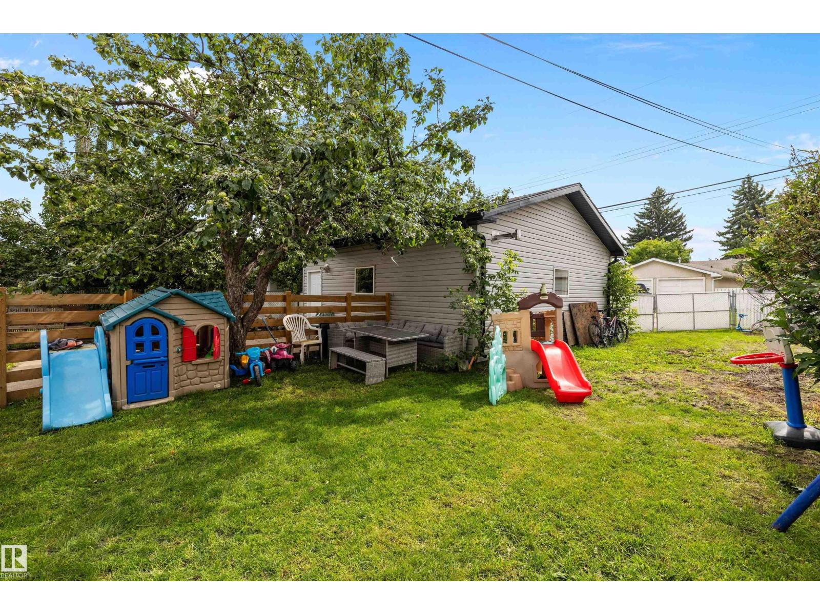 14220 58 ST NW - 34