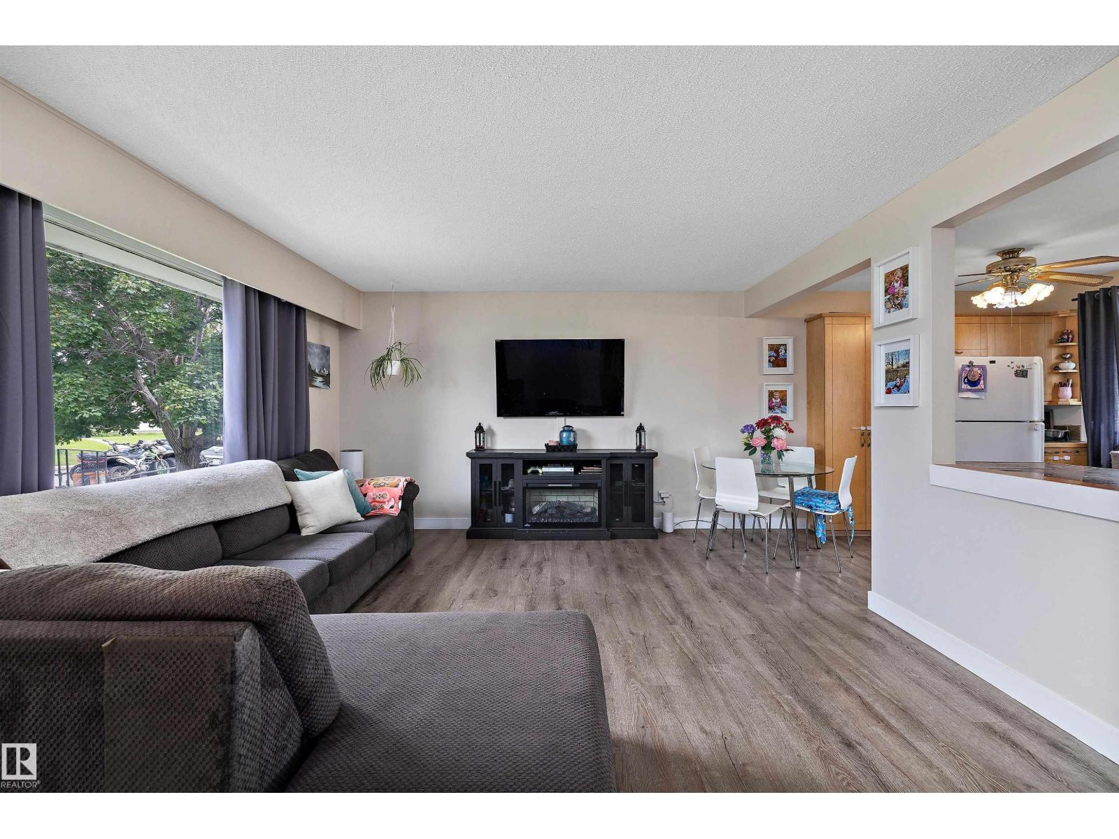 14220 58 ST NW - 5