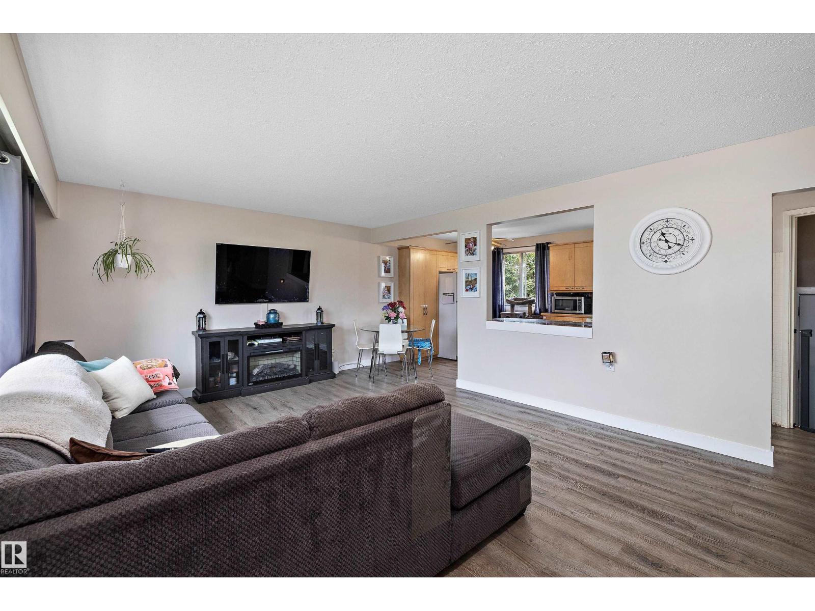 14220 58 ST NW - Image 6