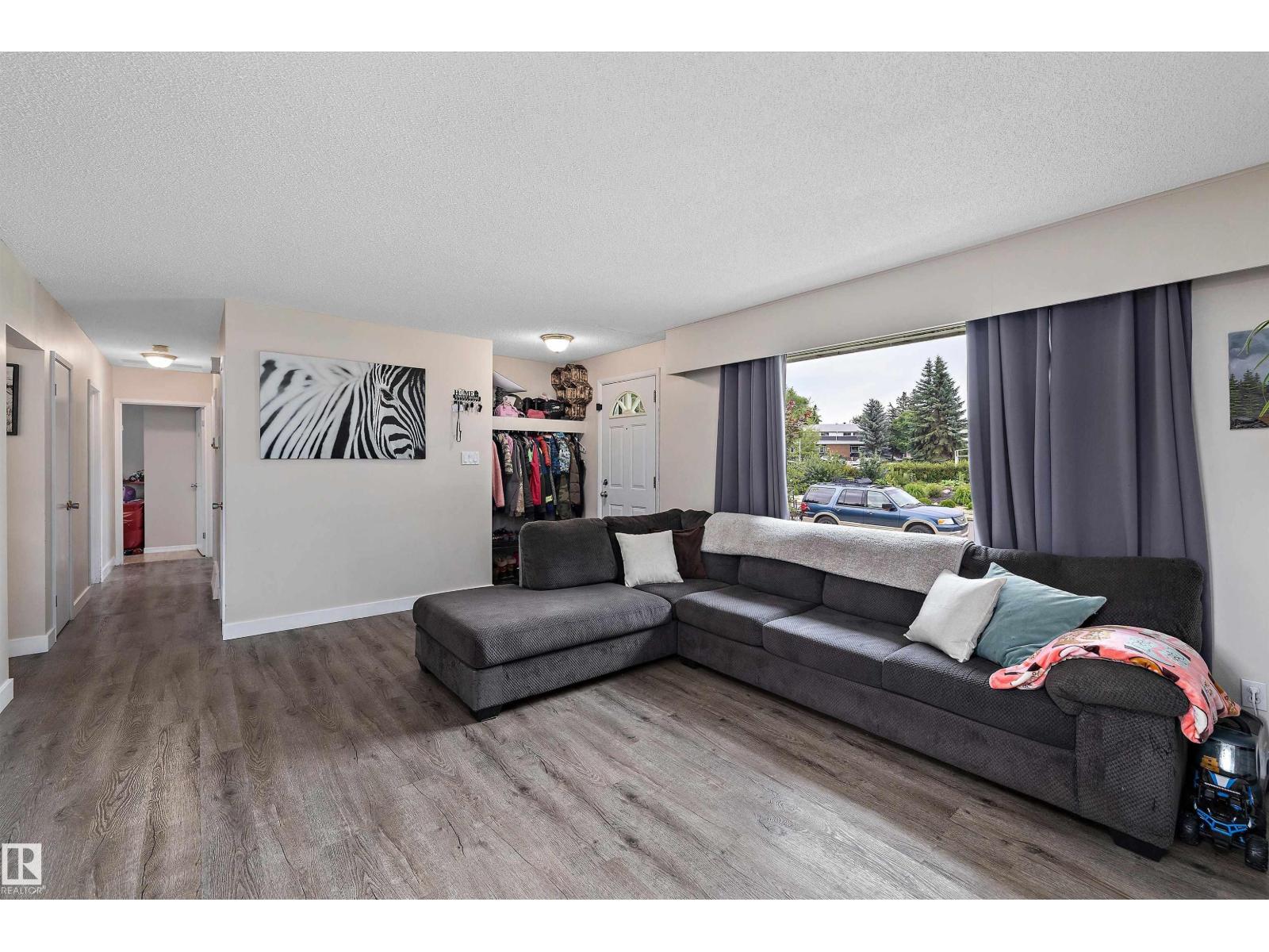 14220 58 ST NW - Image 8