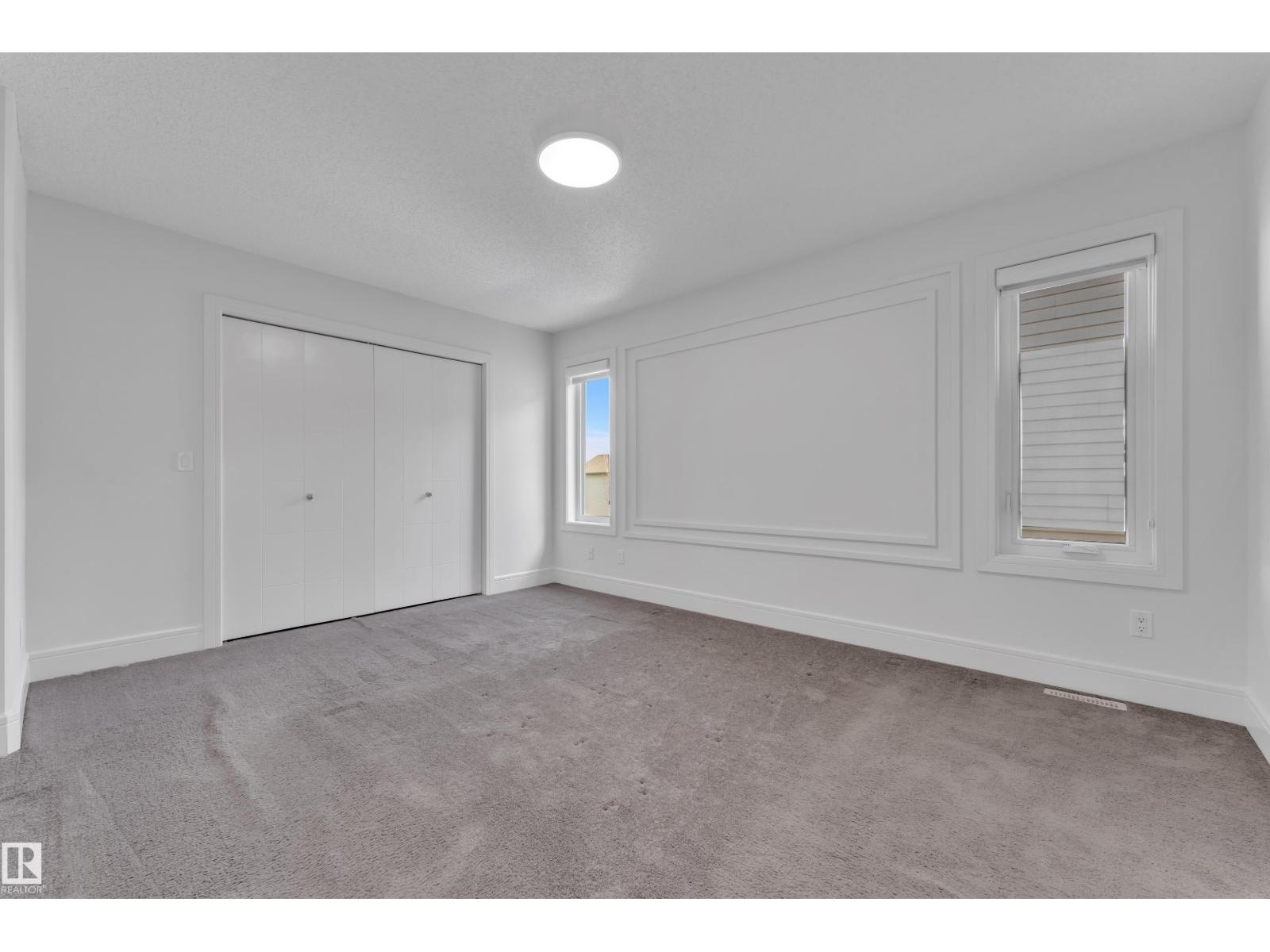 6156 11 AV SW - 26