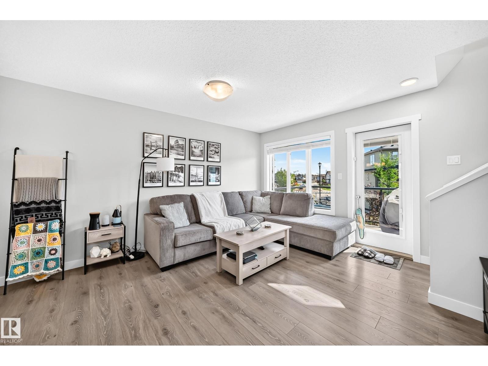 #95 1530 TAMARACK BV NW - Image 13