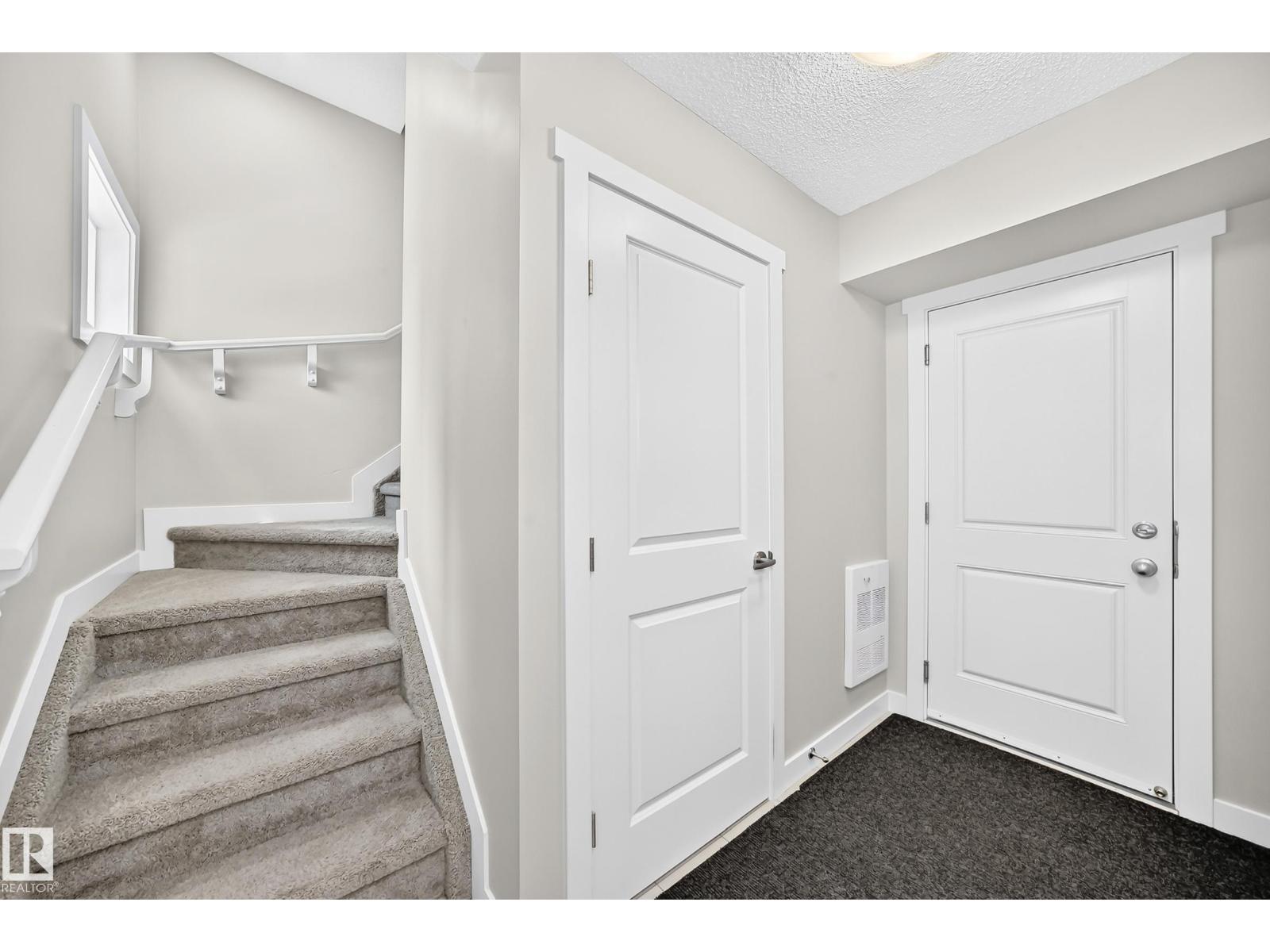 #95 1530 TAMARACK BV NW - 22