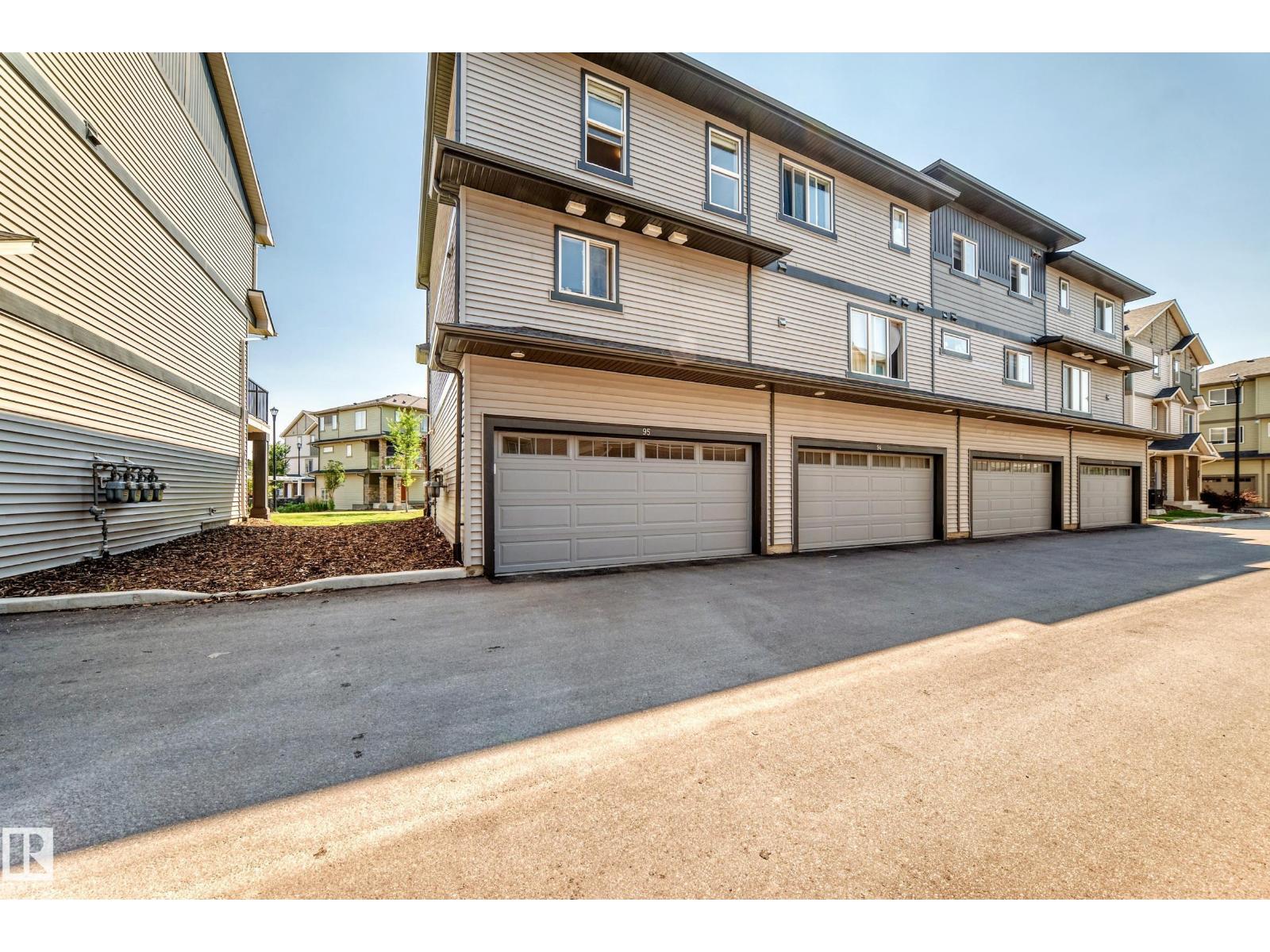 #95 1530 TAMARACK BV NW - Image 40