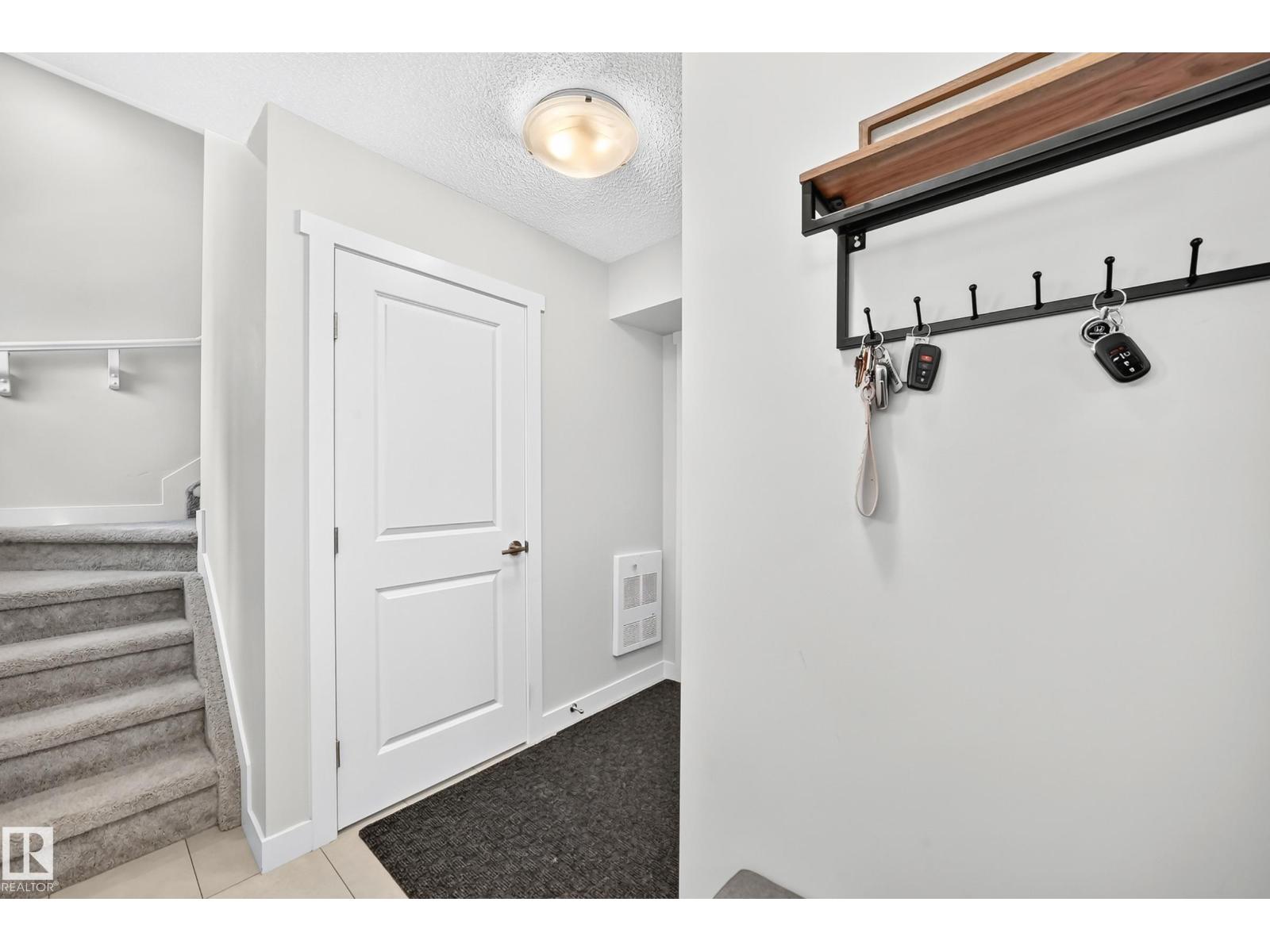 #95 1530 TAMARACK BV NW - 5