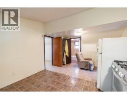 292 Christina Street South, Sarnia, ON N7T2N5 Photo 14
