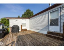 1106 Lake Vista Dr, Sherwood Park, AB T8H1J5 Photo 8