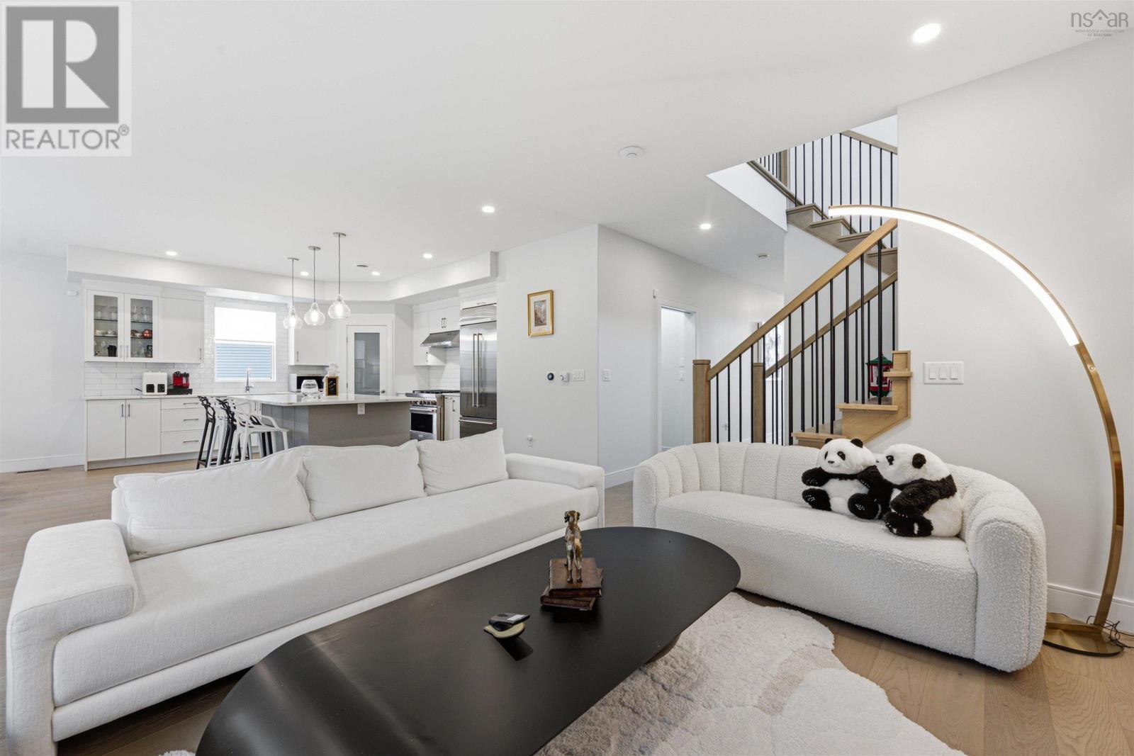 92 Shirley Elliott Court - 10