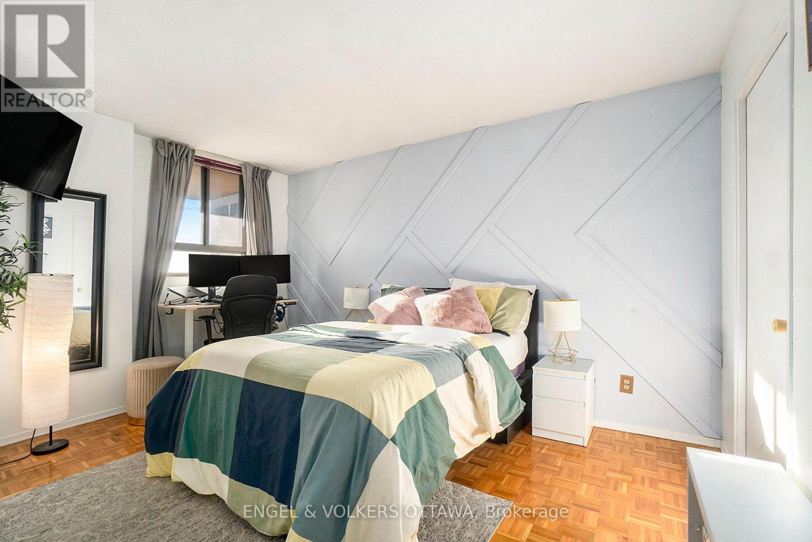 2 Bed, 1 Bath Apartment for Sale in Ottawa – 907 – 475 LAURIER AVENUE W, Ottawa – MLS# X13644372 - Image 14