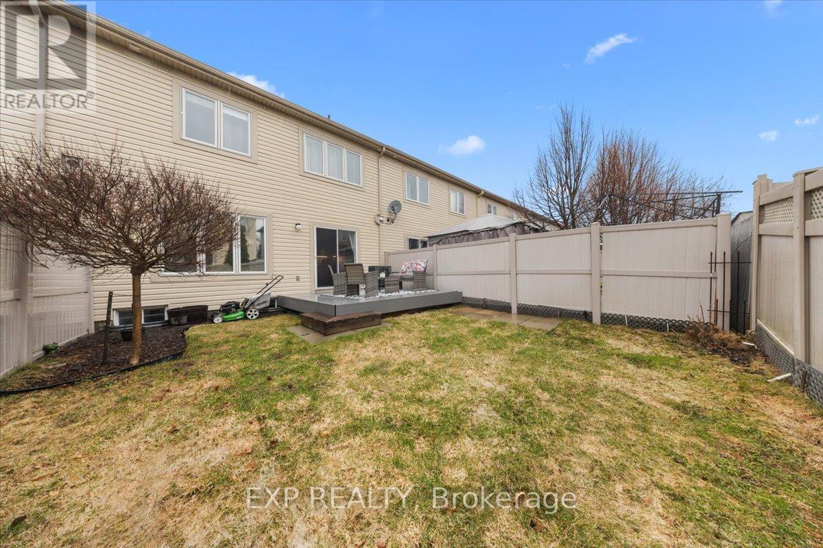 3 Bed, 3 Bath House for Sale in Ottawa – 104 HARMATTAN AVENUE, Ottawa – MLS# X13644430 - Image 35