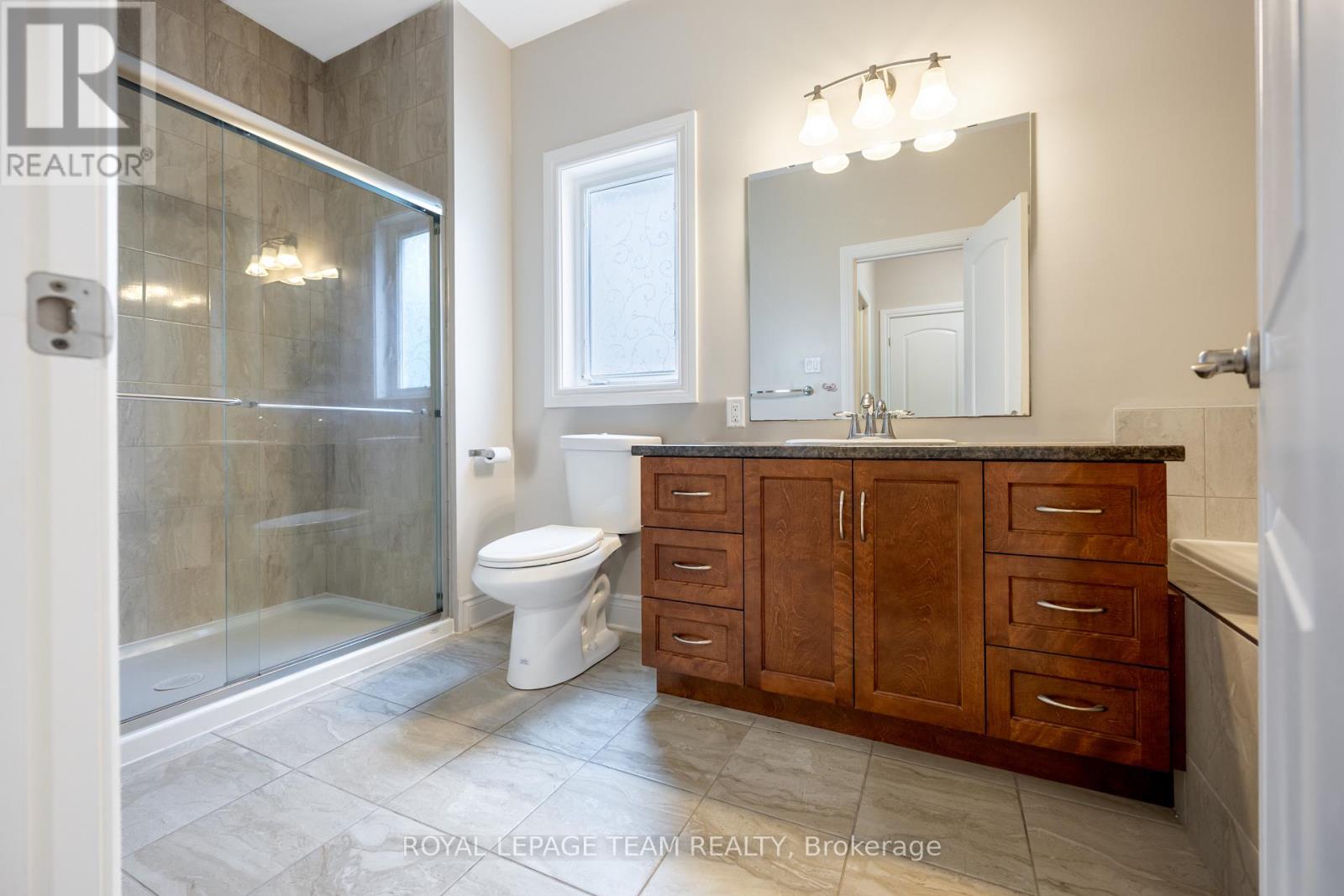 4 Bed, 3 Bath House for Rent in Ottawa – 166 GRAINSTONE WAY, Ottawa – MLS# X13644462 - Image 26