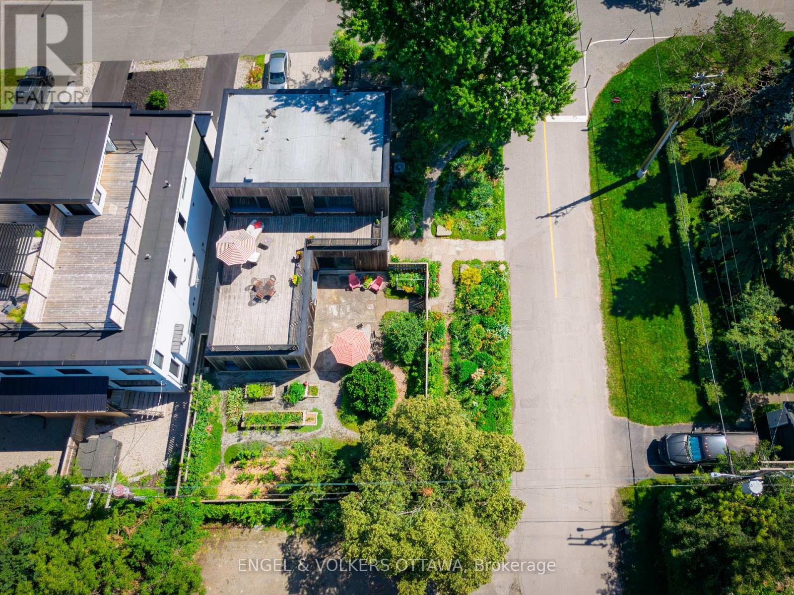 3 Bed, 4 Bath House for Sale in Ottawa – 252 ATLANTIS AVENUE, Ottawa – MLS# X13644620 - Image 45