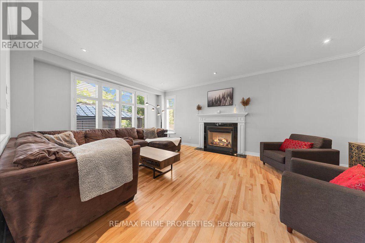 5 Bed, 5 Bath House for Sale in Ottawa – 1962 PLAINHILL DRIVE, Ottawa – MLS# X13644670 - Image 11