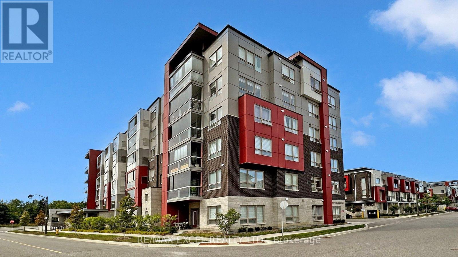 302 - 2 ADAM SELLERS STREET