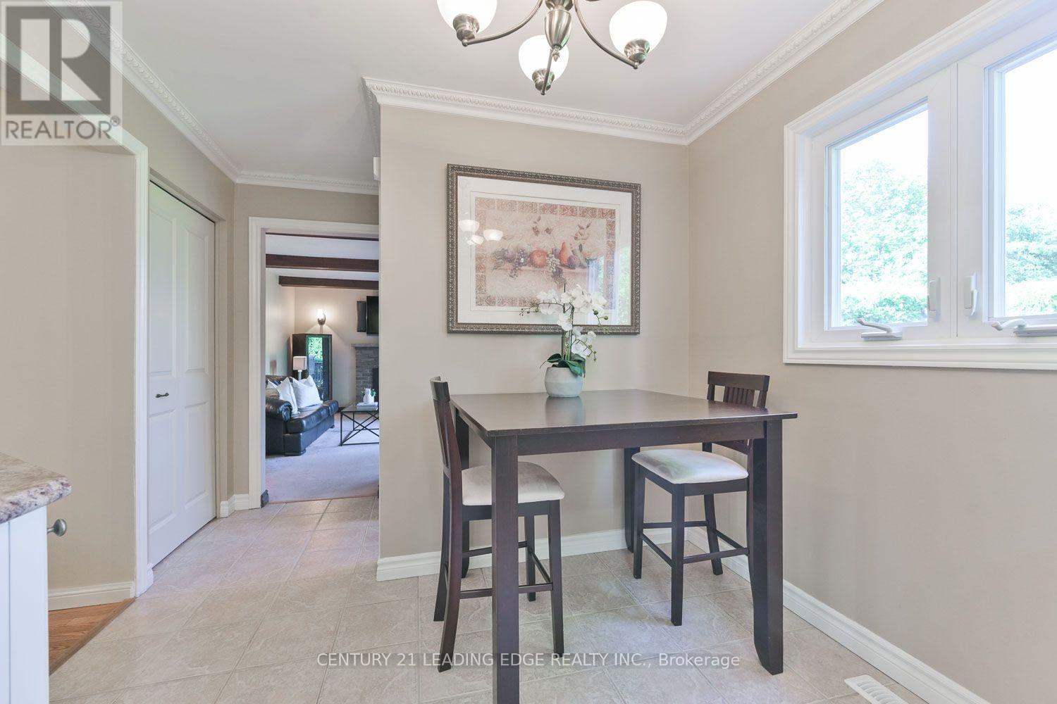 15 SIR GAWAINE PLACE - 15