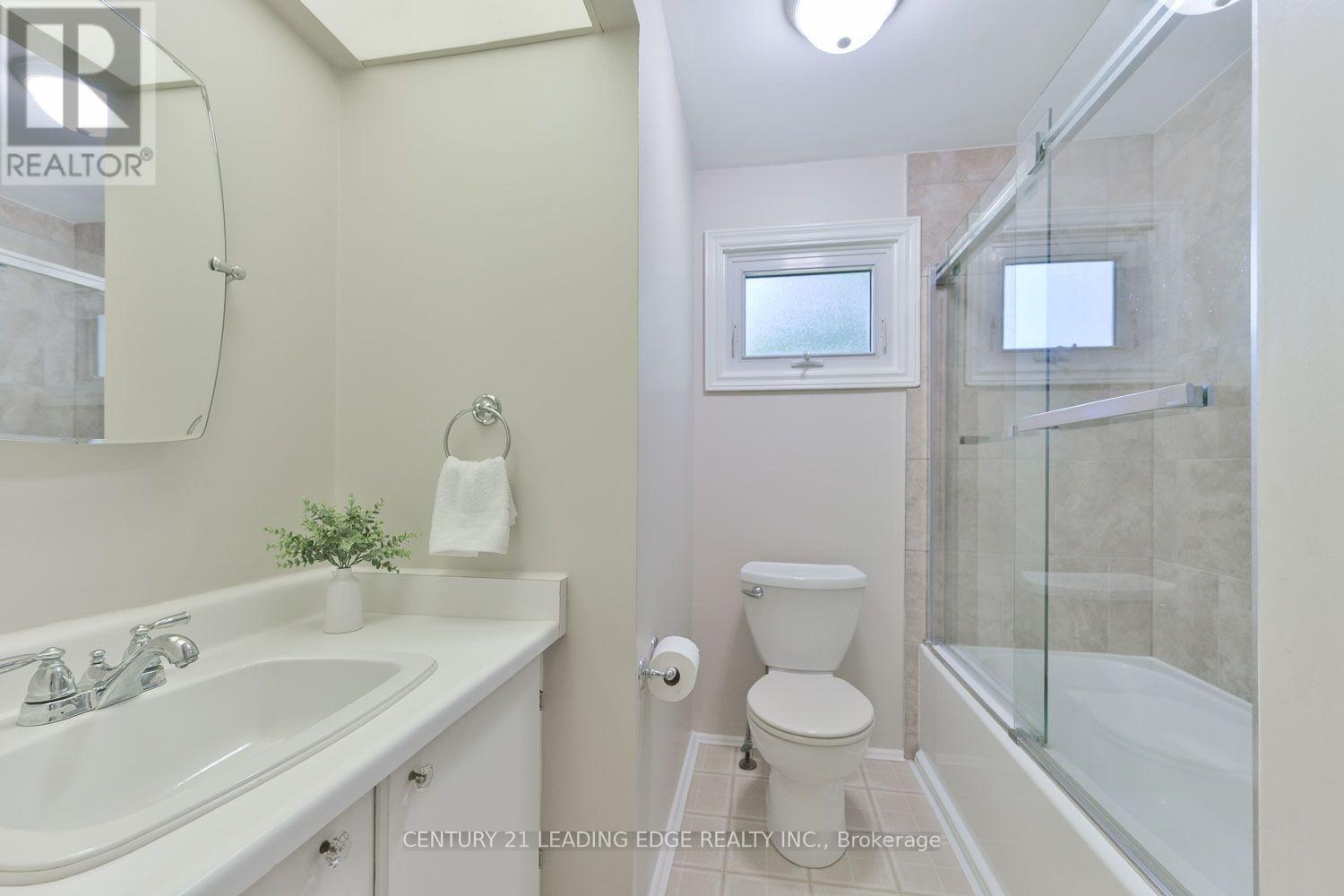 15 SIR GAWAINE PLACE - 27