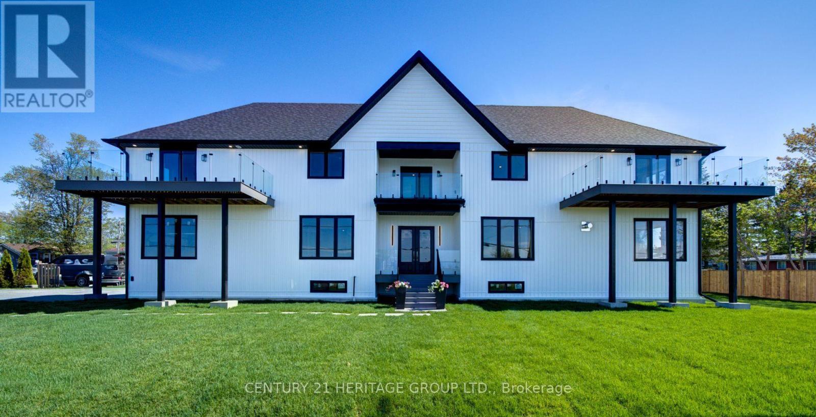 802 WILLOWVIEW ROAD