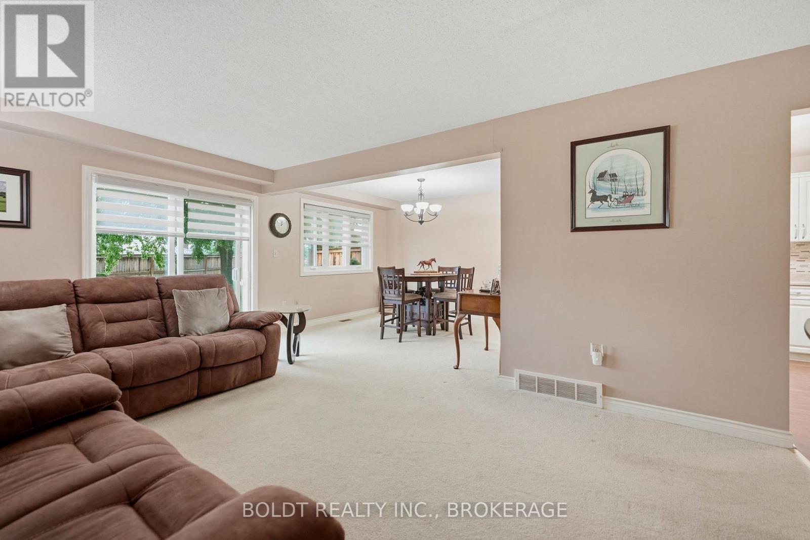 #25 275 PELHAM ROAD - Image 9
