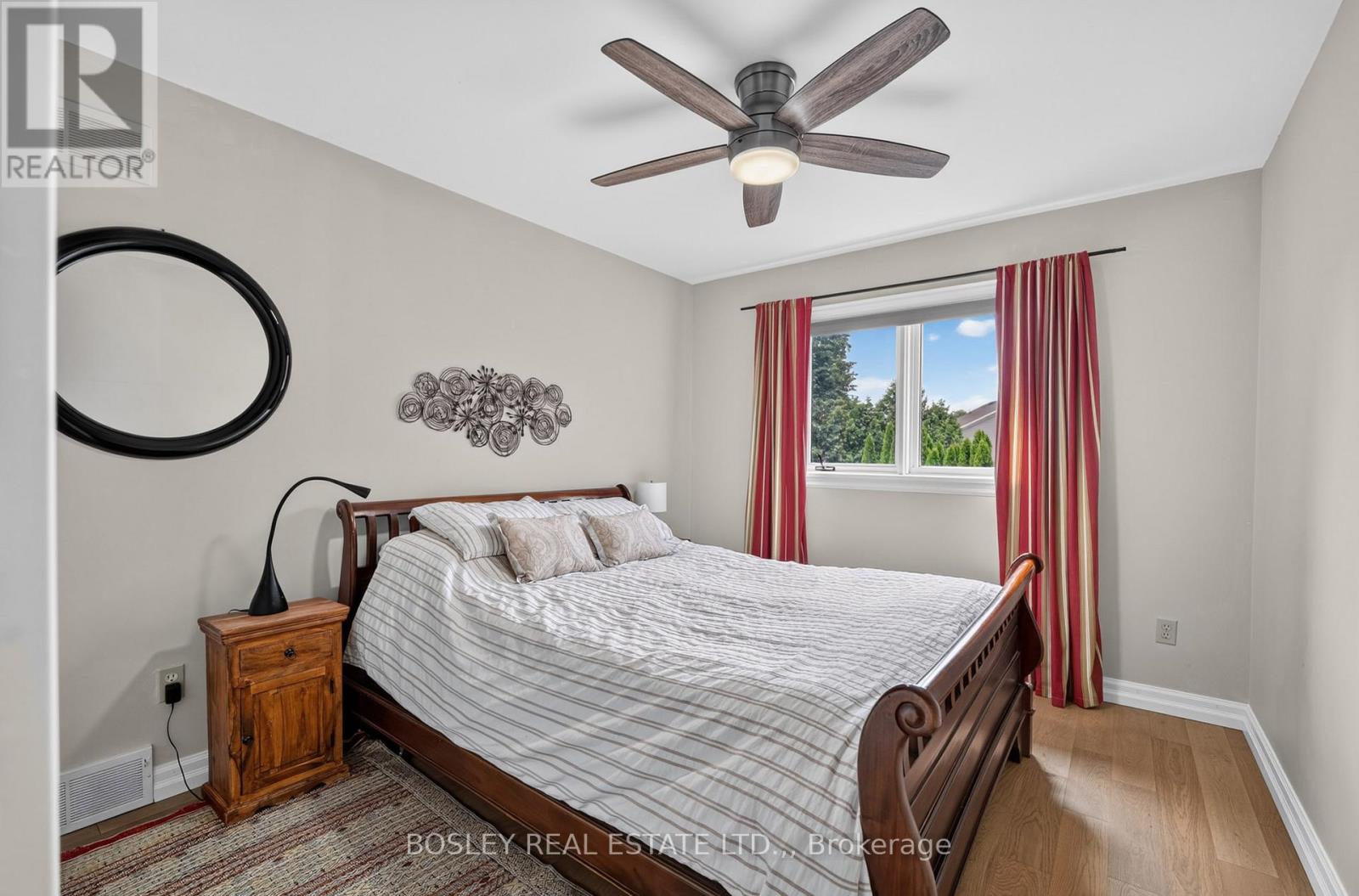 28 ARBOUR GLEN DRIVE - 25