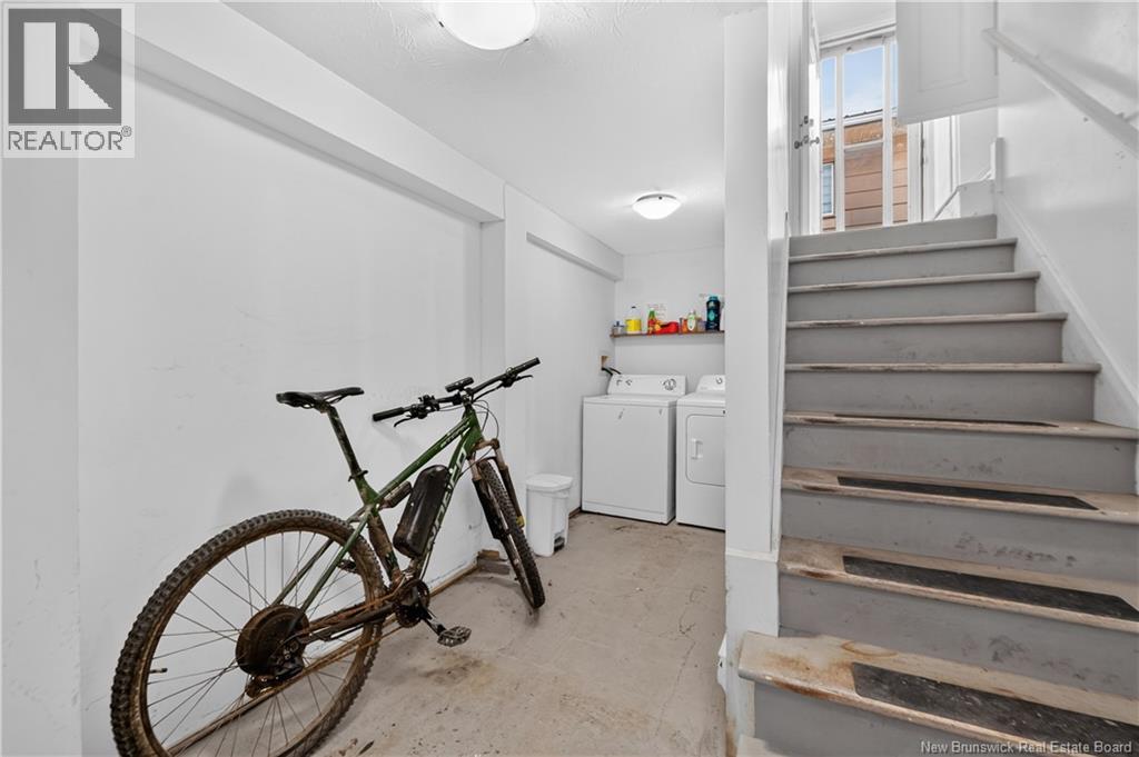 43 Derby Street - 44