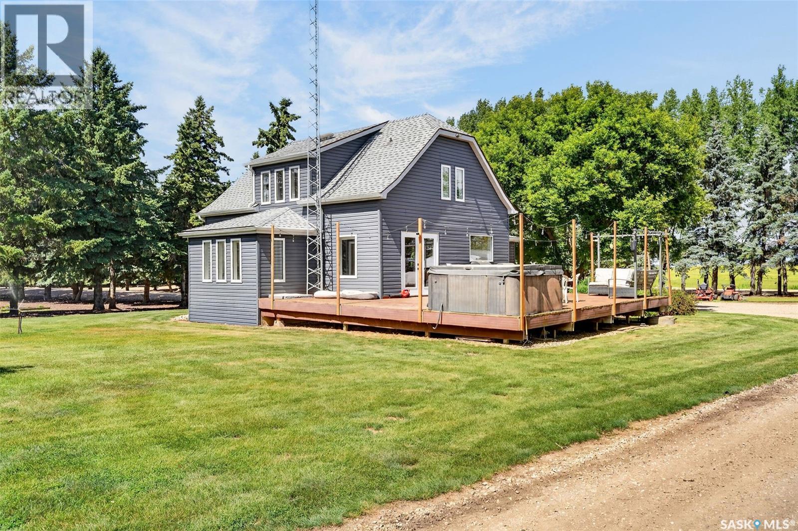 Williams Acreage, Wolverine Rm No. 340 — photo 2