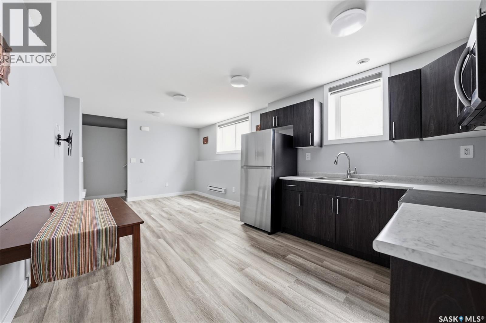 411 Schmeiser BEND - 23