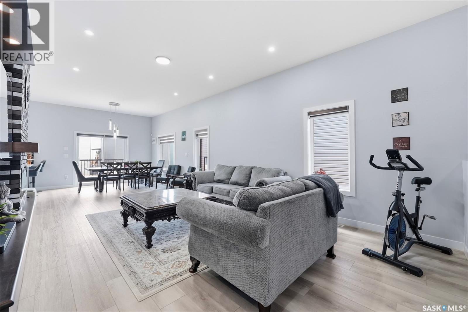 411 Schmeiser BEND - 5