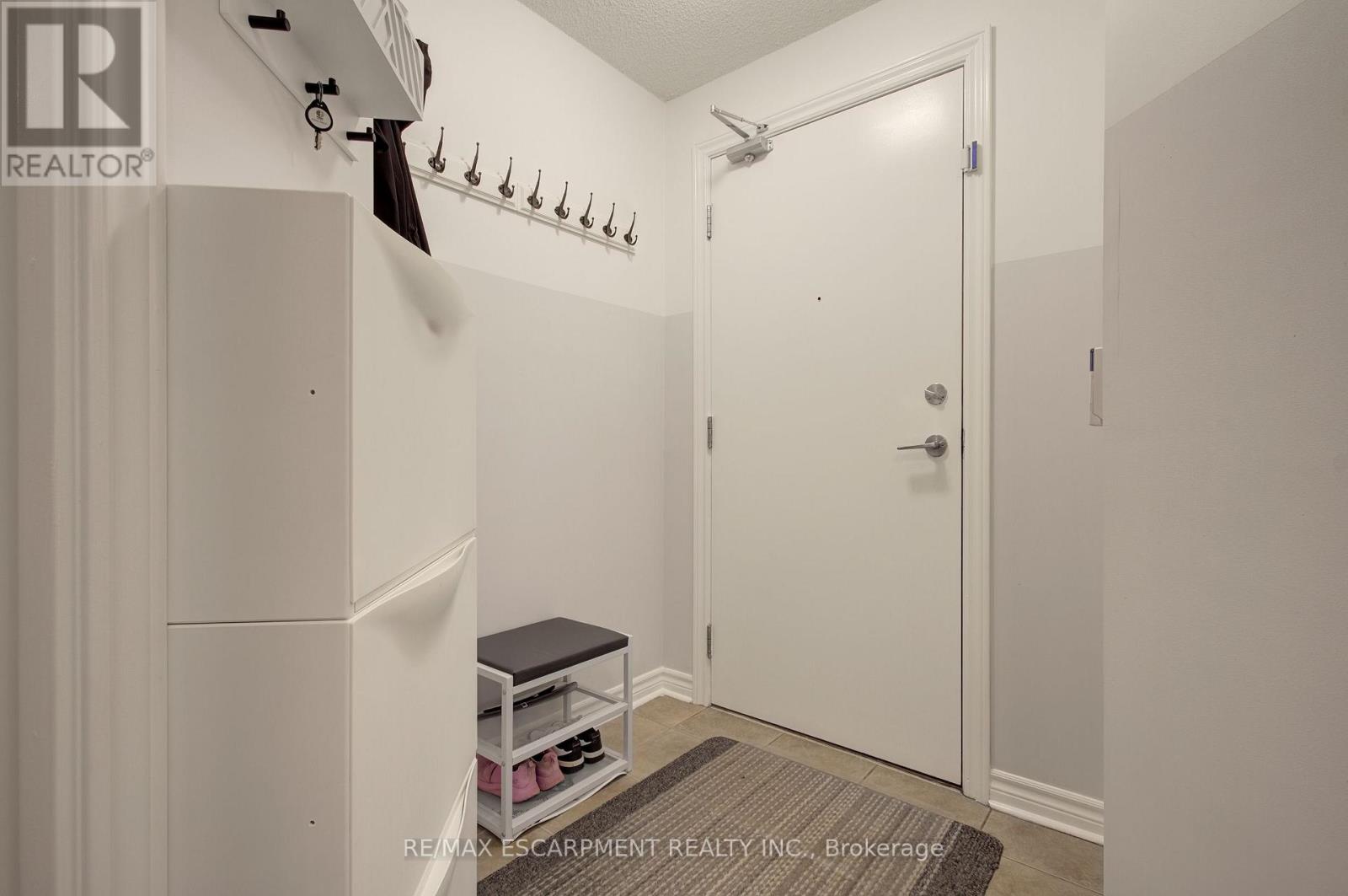 #603 2379 CENTRAL PARK DRIVE - 31
