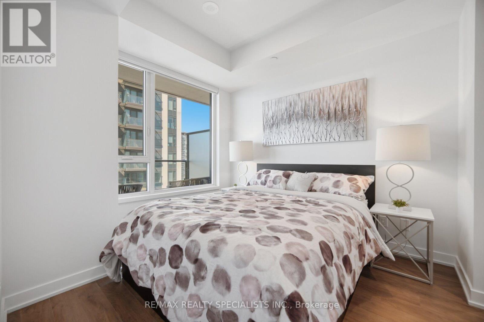 #2711 1926 LAKE SHORE BOULEVARD - Image 26