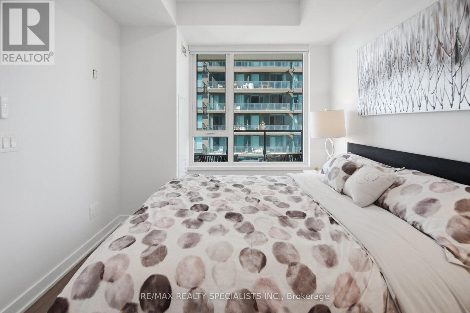 #2711 1926 LAKE SHORE BOULEVARD - Image 27