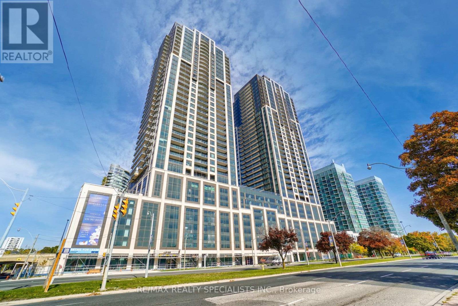 #2711 1926 LAKE SHORE BOULEVARD - Image 3