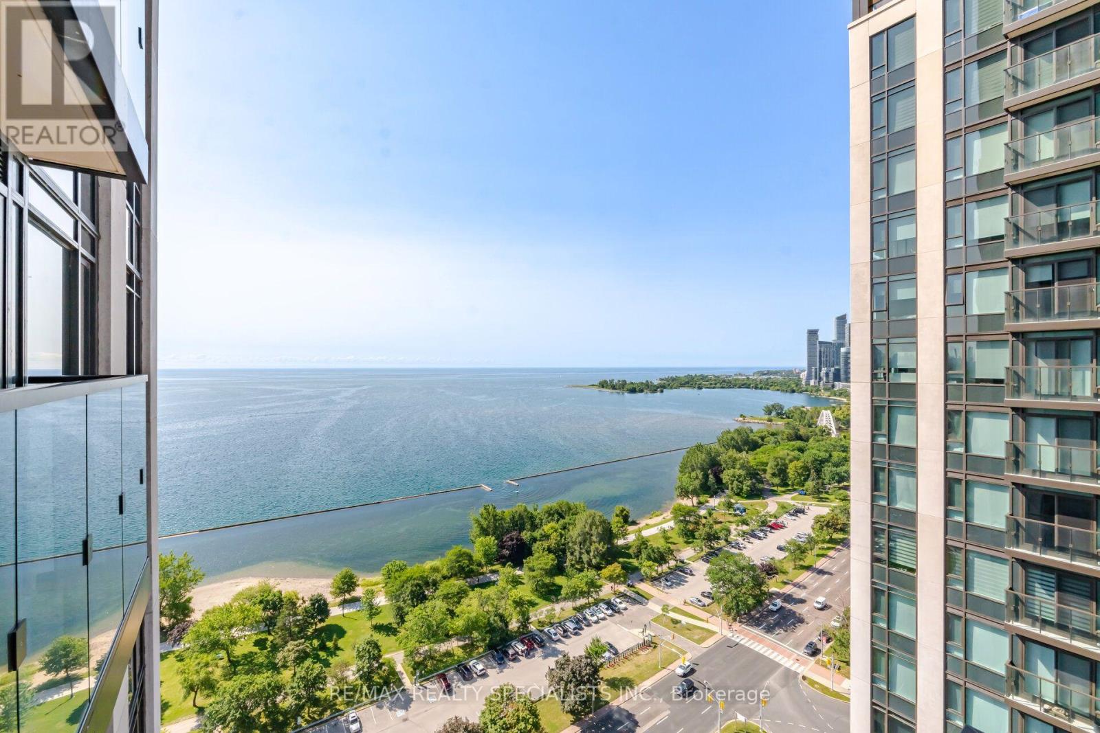 #2711 1926 LAKE SHORE BOULEVARD - Image 36