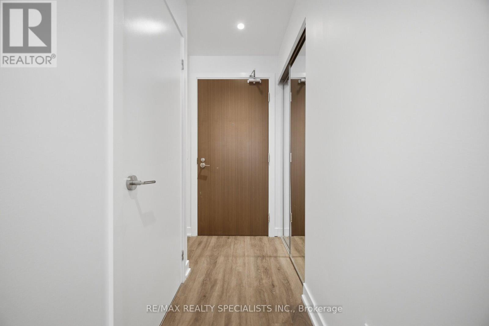 #2711 1926 LAKE SHORE BOULEVARD - Image 9