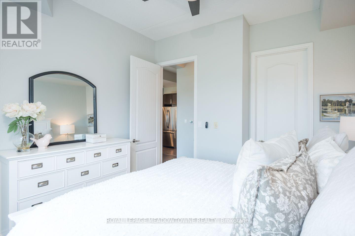 #607 1419 COSTIGAN ROAD - 19
