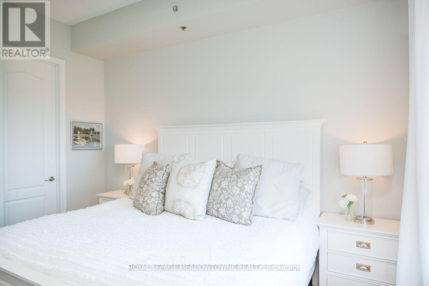 #607 1419 COSTIGAN ROAD - 20