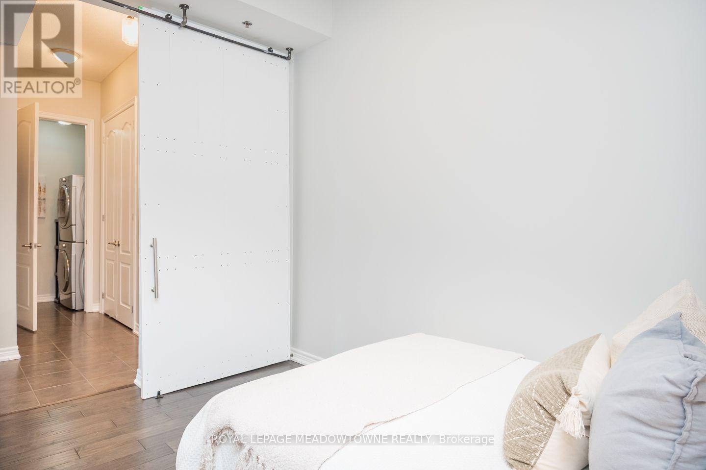 #607 1419 COSTIGAN ROAD - 25