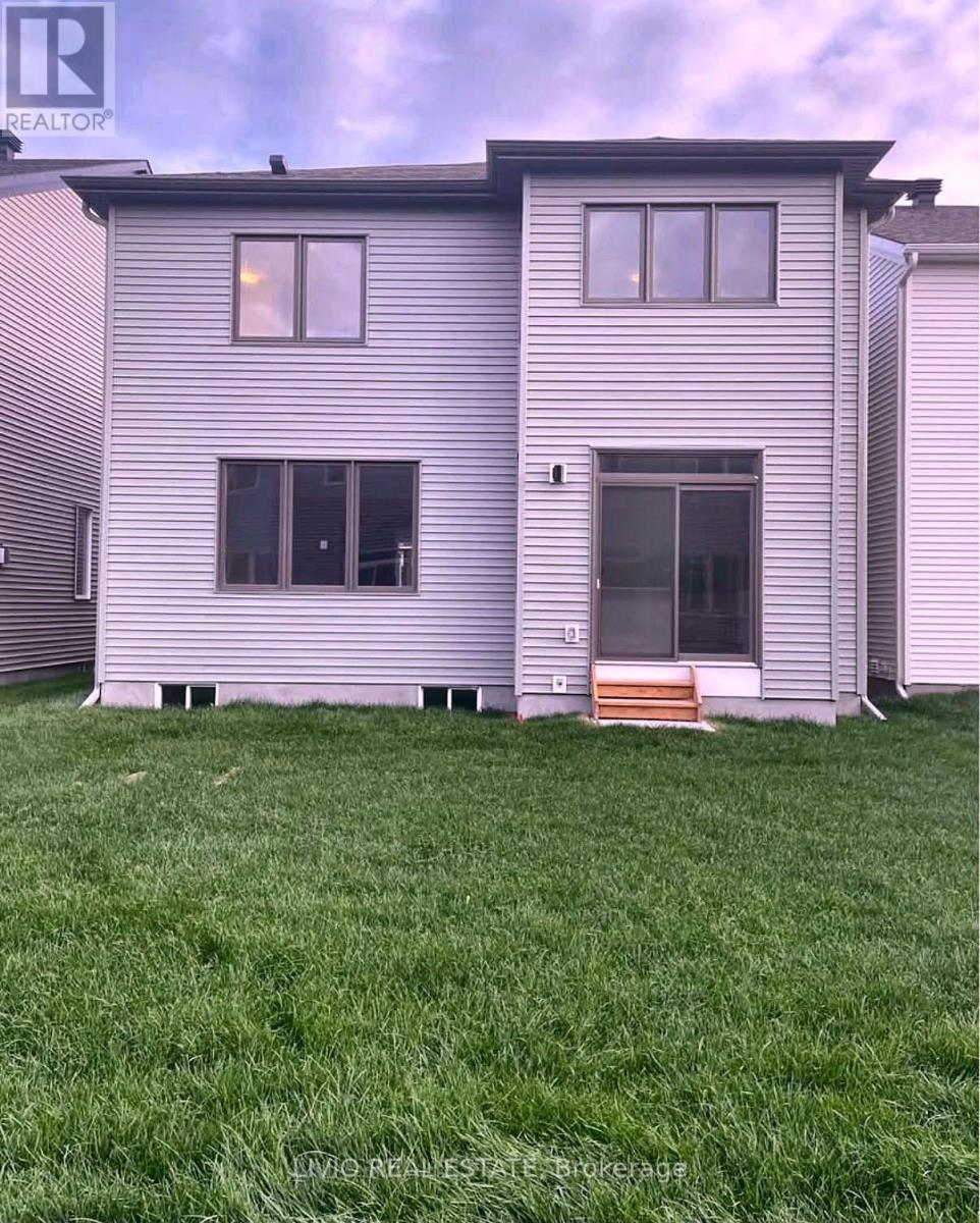 4 Bed, 10 Bath House for Rent in Ottawa – 1007 SHOWMAN STREET, Ottawa – MLS# X13644474 - Image 17