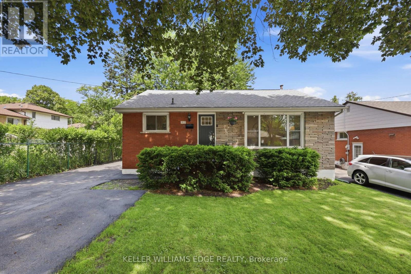 312 UPPER PARADISE ROAD - 2