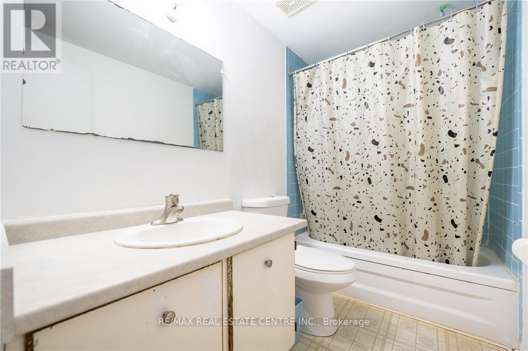 #75 51 PAULANDER DRIVE - 14