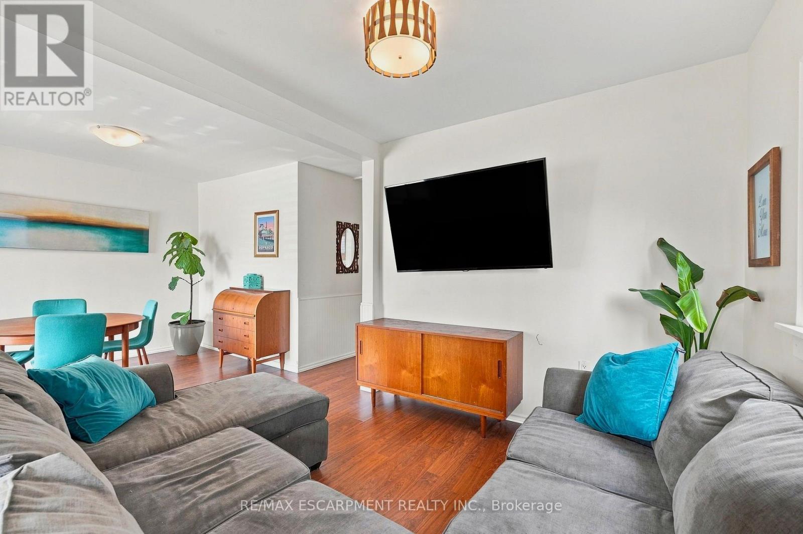 395 AVONDALE STREET - 11