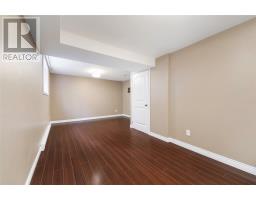 33 Sgt Donald Lucas Drive thumbnail 13