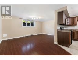 33 Sgt Donald Lucas Drive thumbnail 16