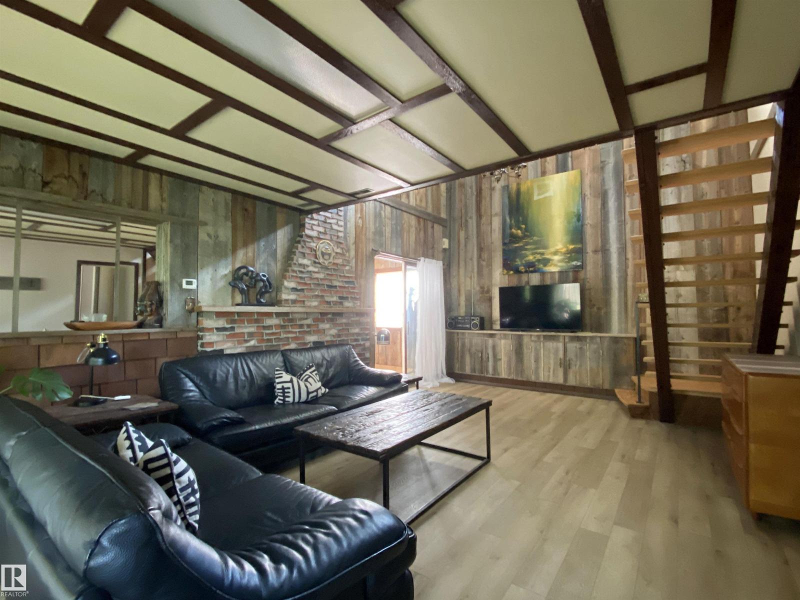 12137 50 ST NW - Image 7