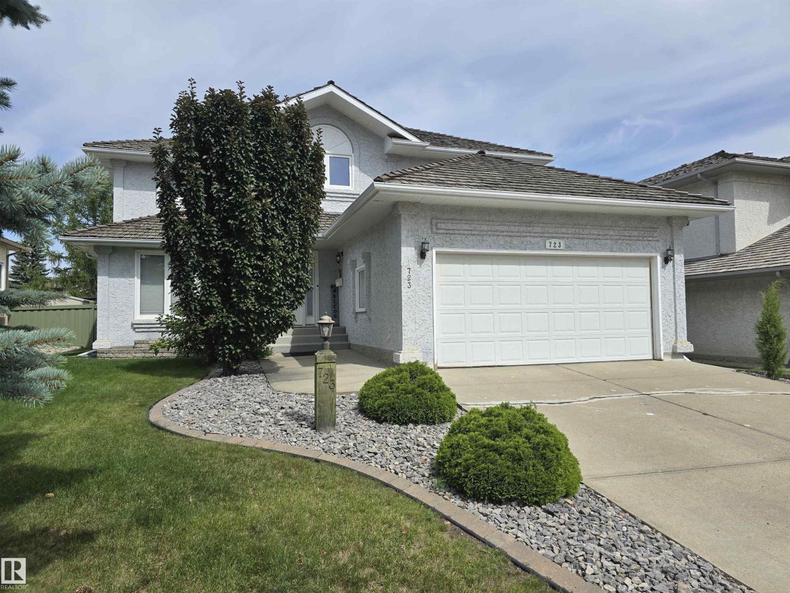 723 WELLS WD NW - 2