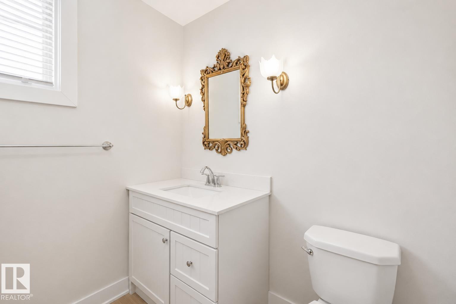 10438 133 Street NW - 27