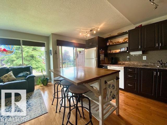 112 CENTENNIAL Drive - Photo 9