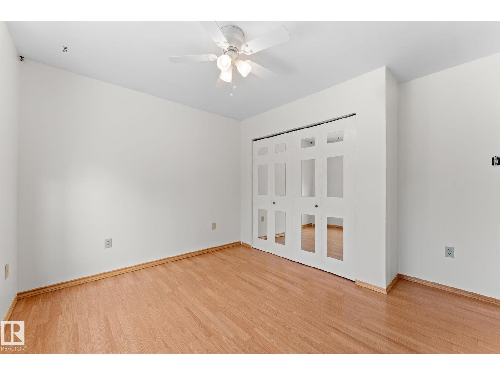 #274 52343 RGE ROAD 211 - 26