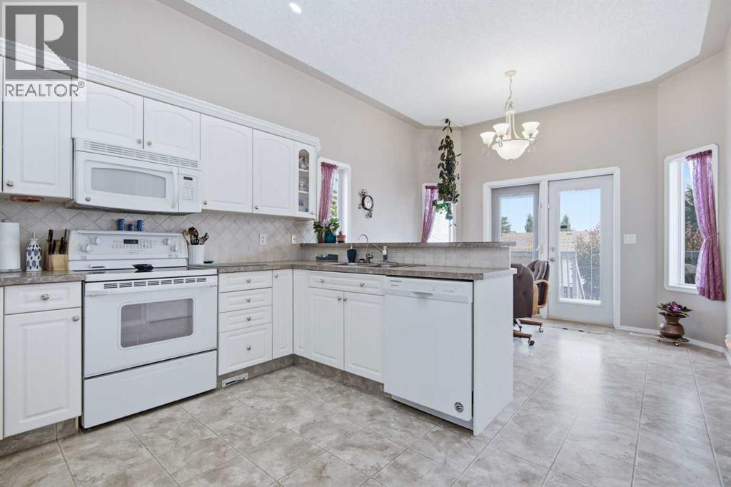 98 Duval Crescent - Image 13