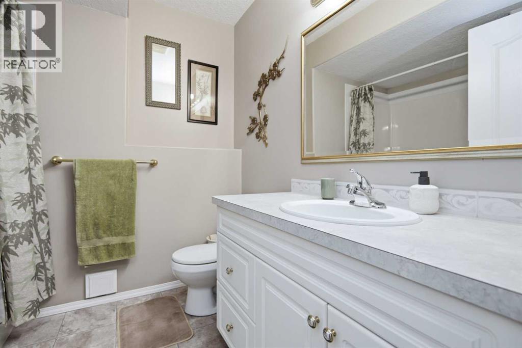98 Duval Crescent - Image 33